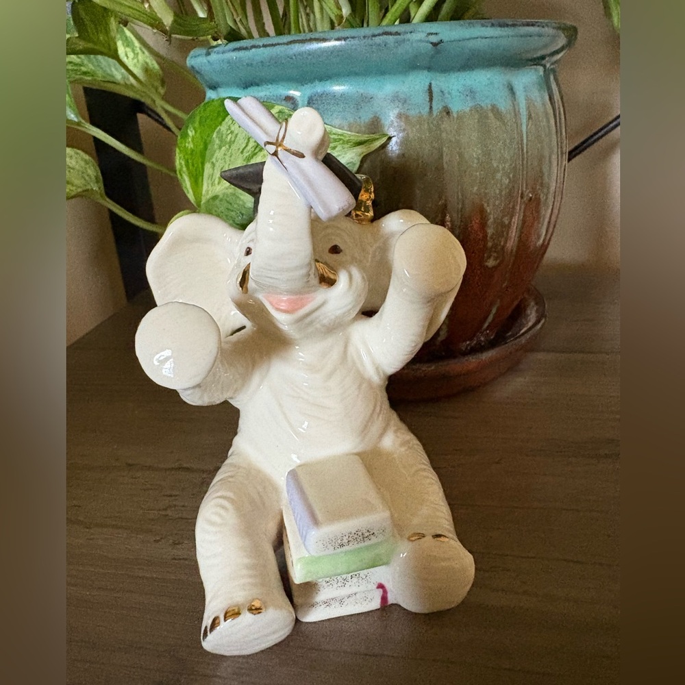 Lenox Best in Class Elephant Figurine